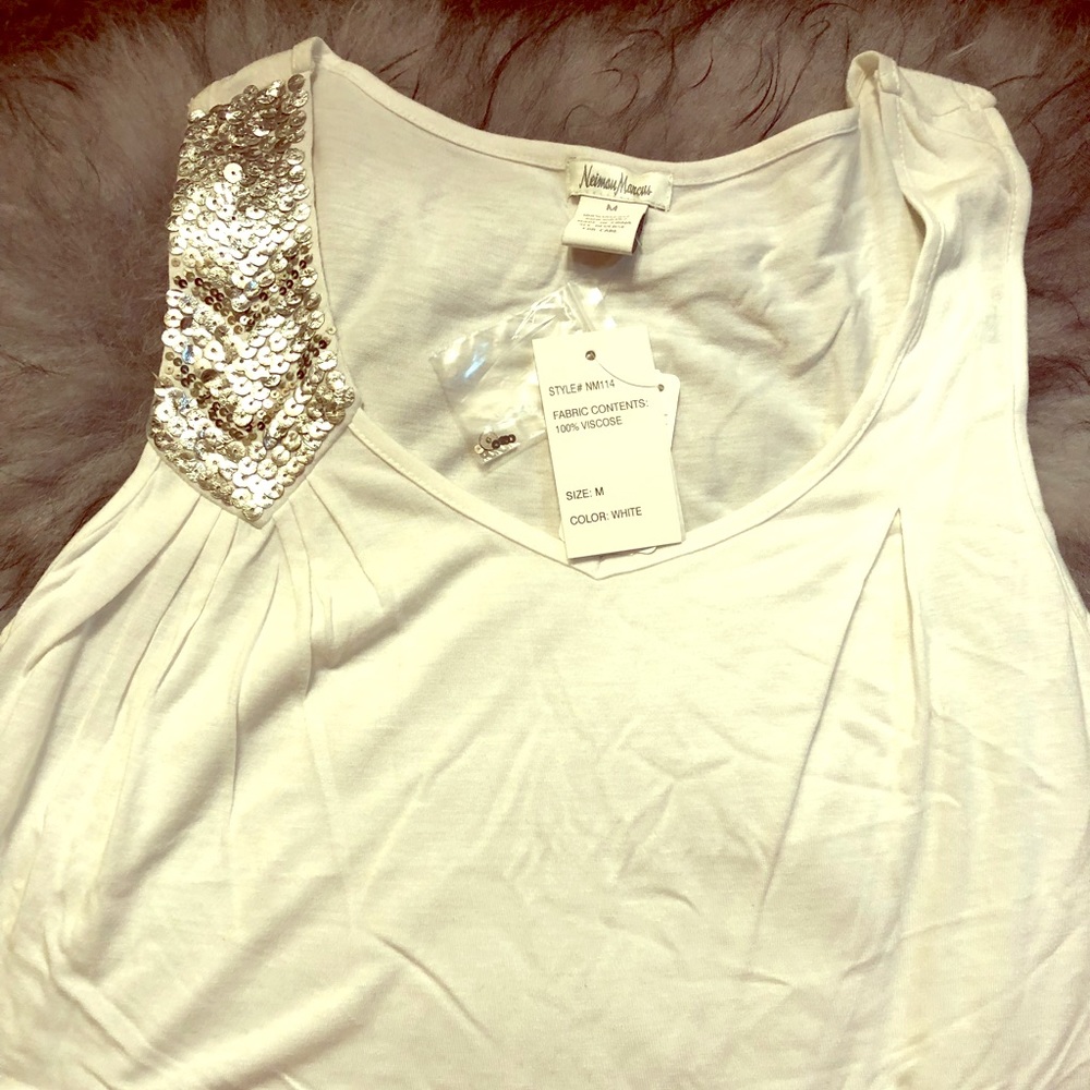 Women’s Neiman Marcus Embellished tank top